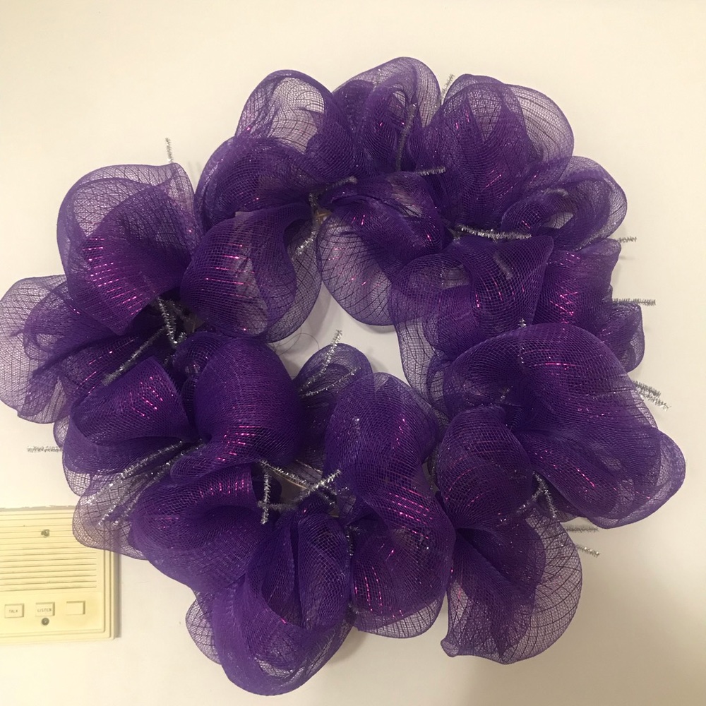 🌹🌸 Beautiful Purple Wreath 🌸